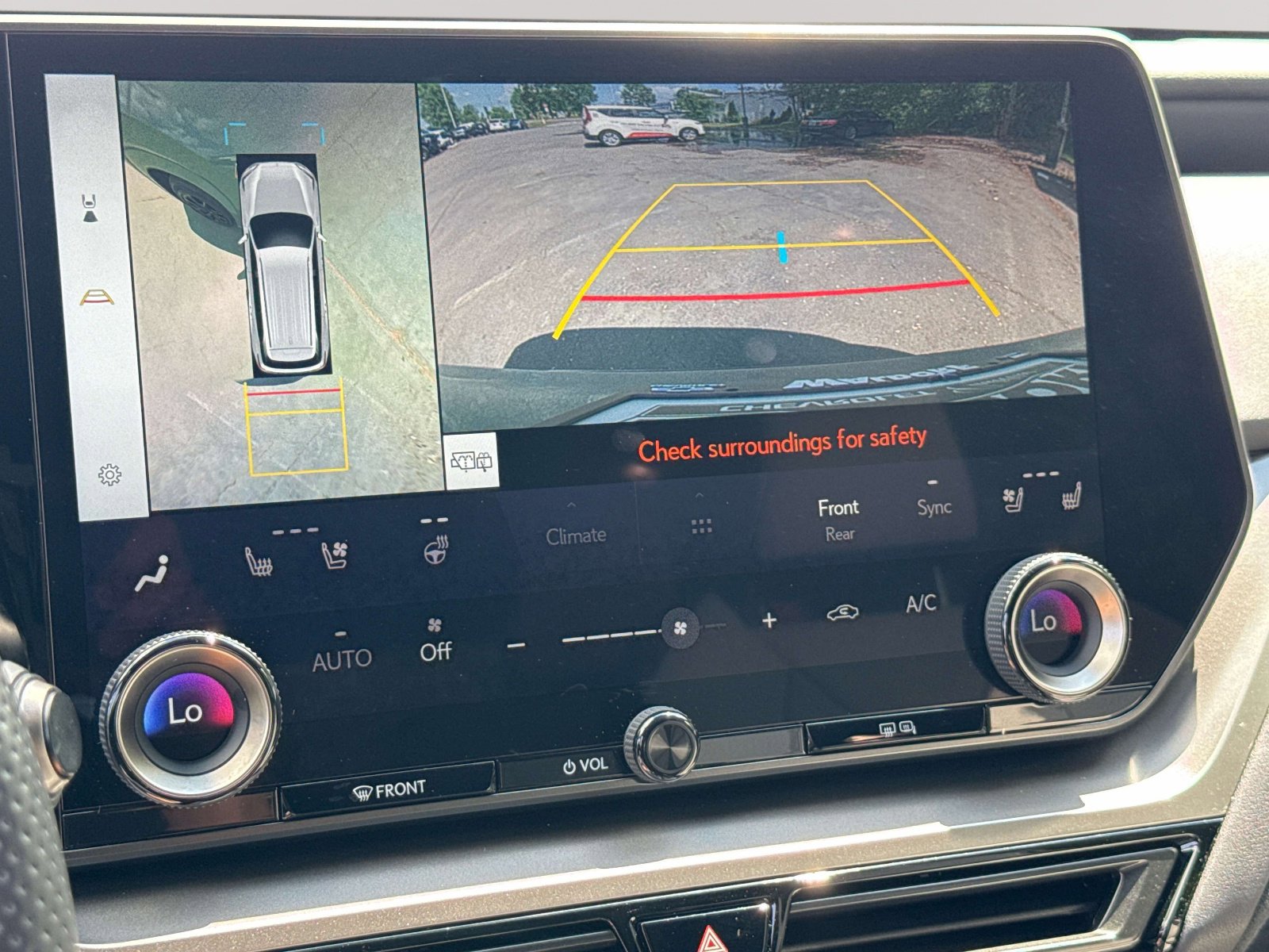 Used 2024 Lexus TX 500h AWD w/ Technology Package image 9