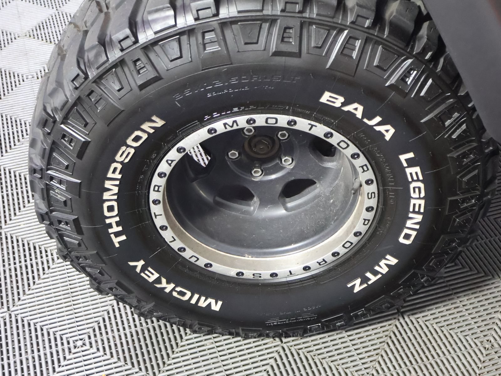 Used 1989 Jeep Wrangler Laredo AWD/4WD image 16