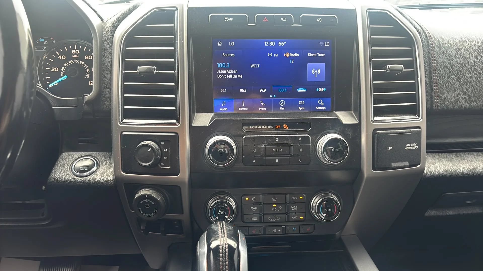 Used 2019 Ford F150 Platinum w/ Technology Package AWD/4WD image 27