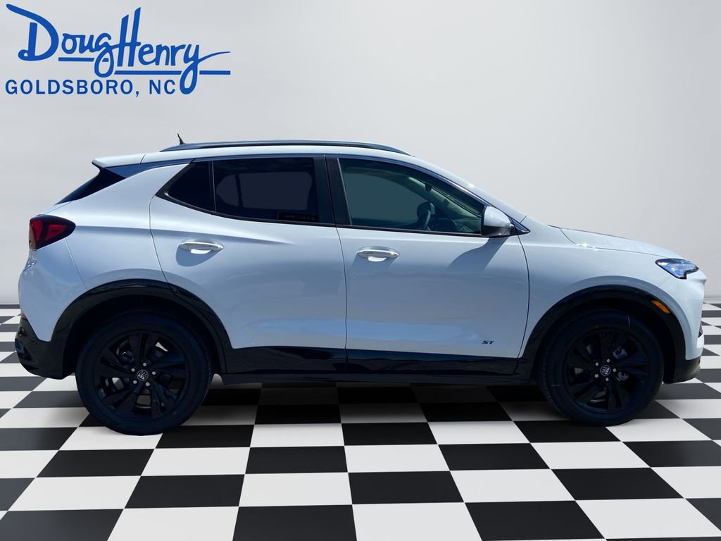 New 2026 Buick Encore GX Sport Touring FWD image 6