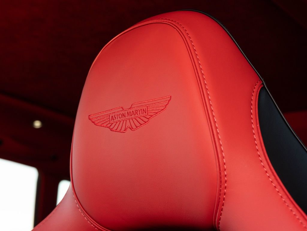 New 2026 Aston Martin DBX 707 image 26