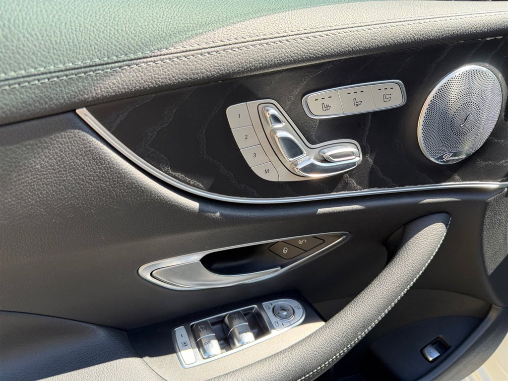 Used 2019 Mercedes-Benz E 450 4MATIC Cabriolet image 13