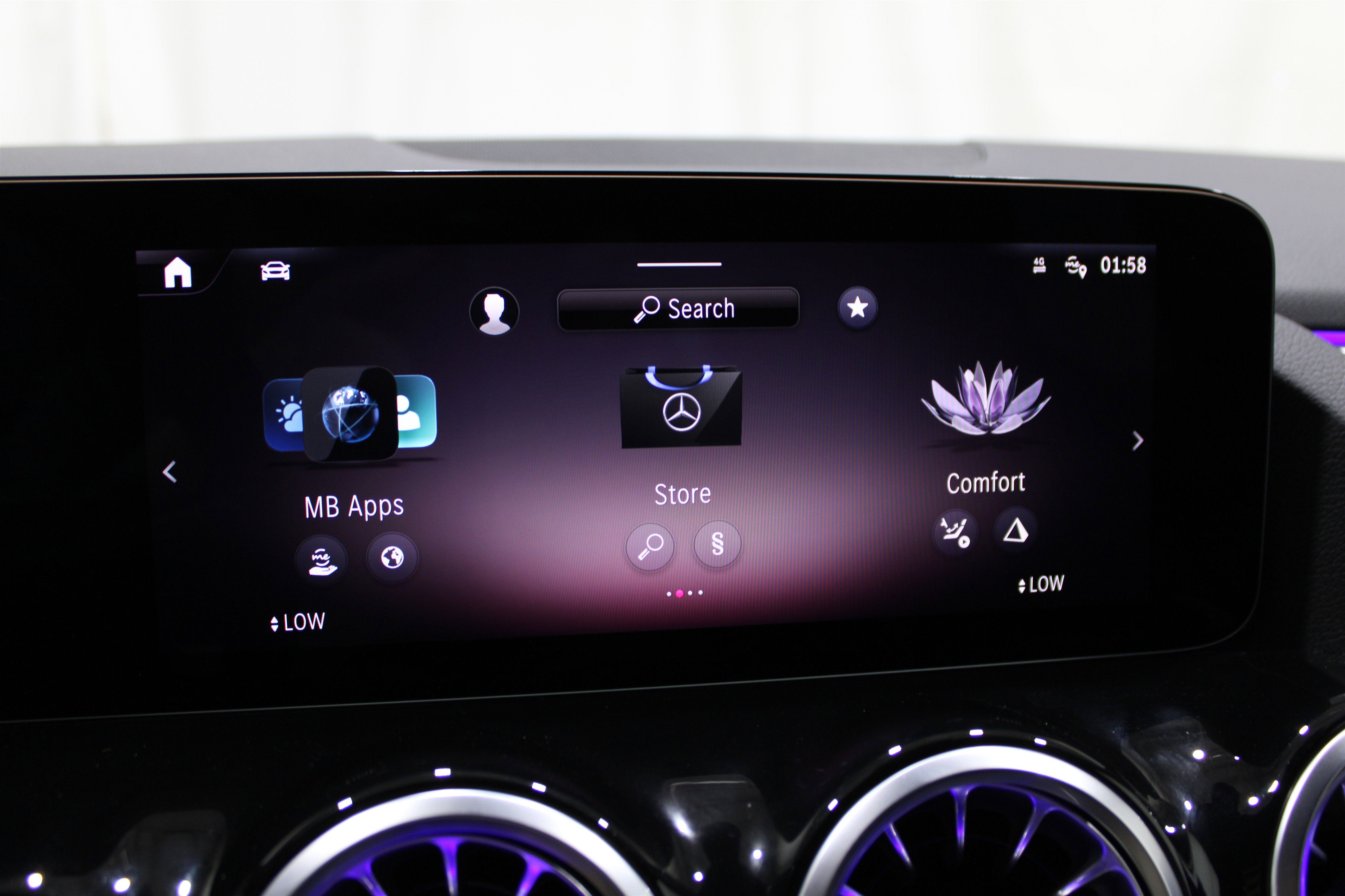 Used 2025 Mercedes-Benz GLA 250 4MATIC image 17