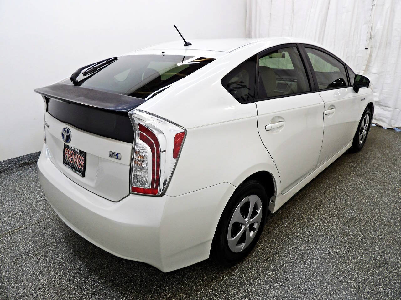 Used 2014 Toyota Prius Two FWD image 6