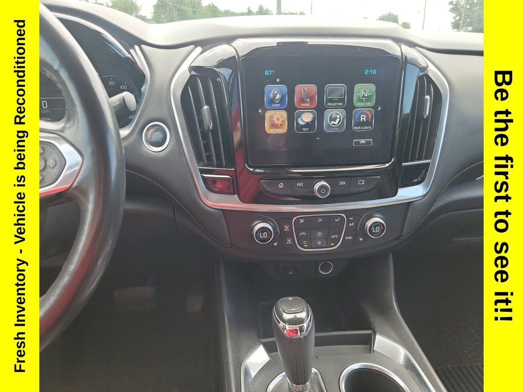 Used 2019 Chevrolet Traverse LT image 17