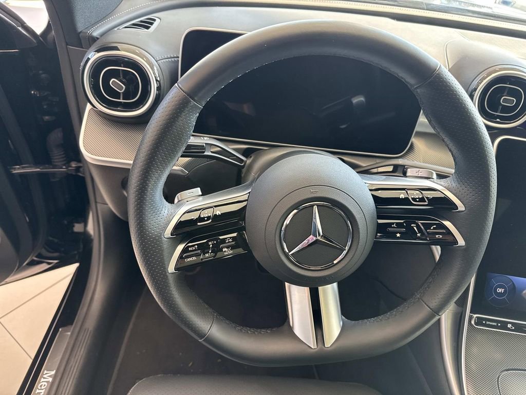 Used 2024 Mercedes-Benz C 300 Sedan image 21