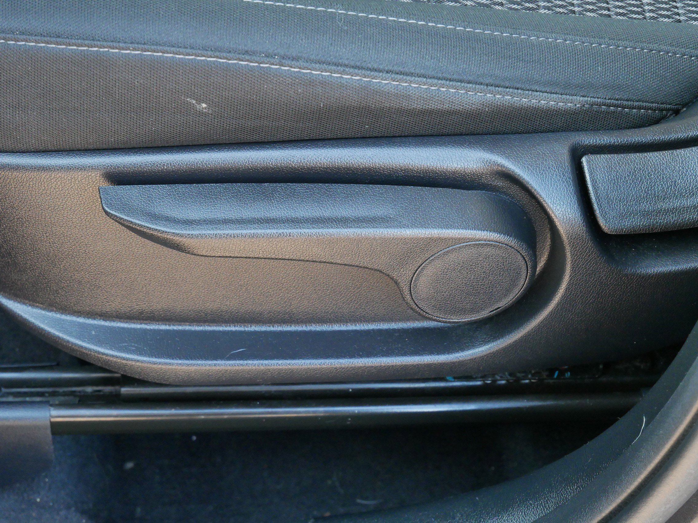 Used 2022 Kia Sorento LX image 20