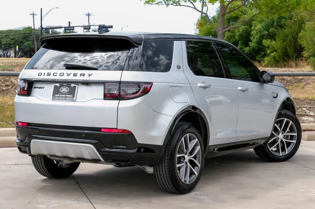 Used 2026 Land Rover Discovery Sport Landmark AWD/4WD image 11