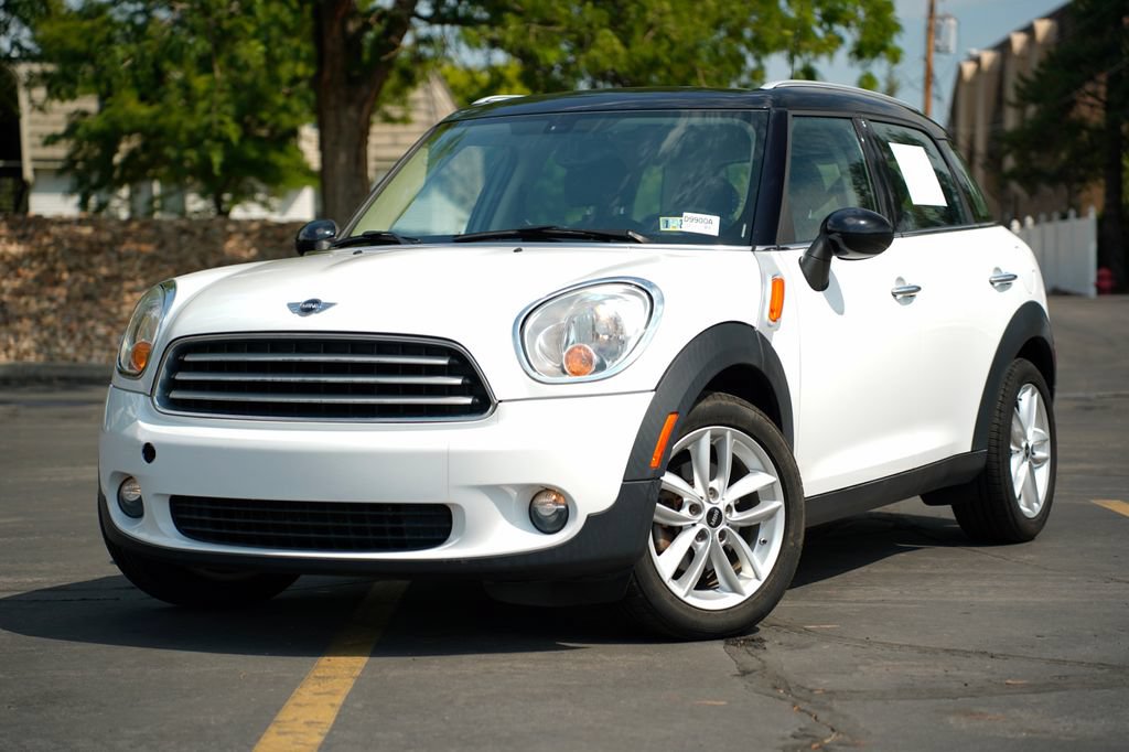 Used 2014 MINI Cooper Countryman FWD image 1
