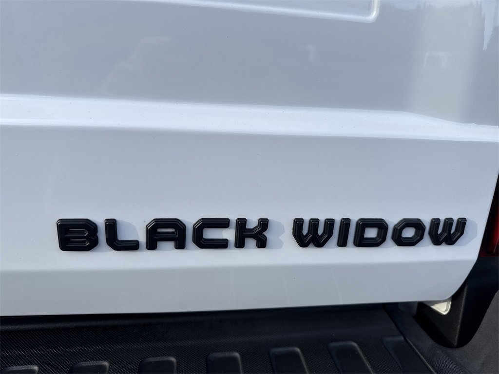 Used 2022 Ford F250 Lariat w/ Black Appearance Package image 20