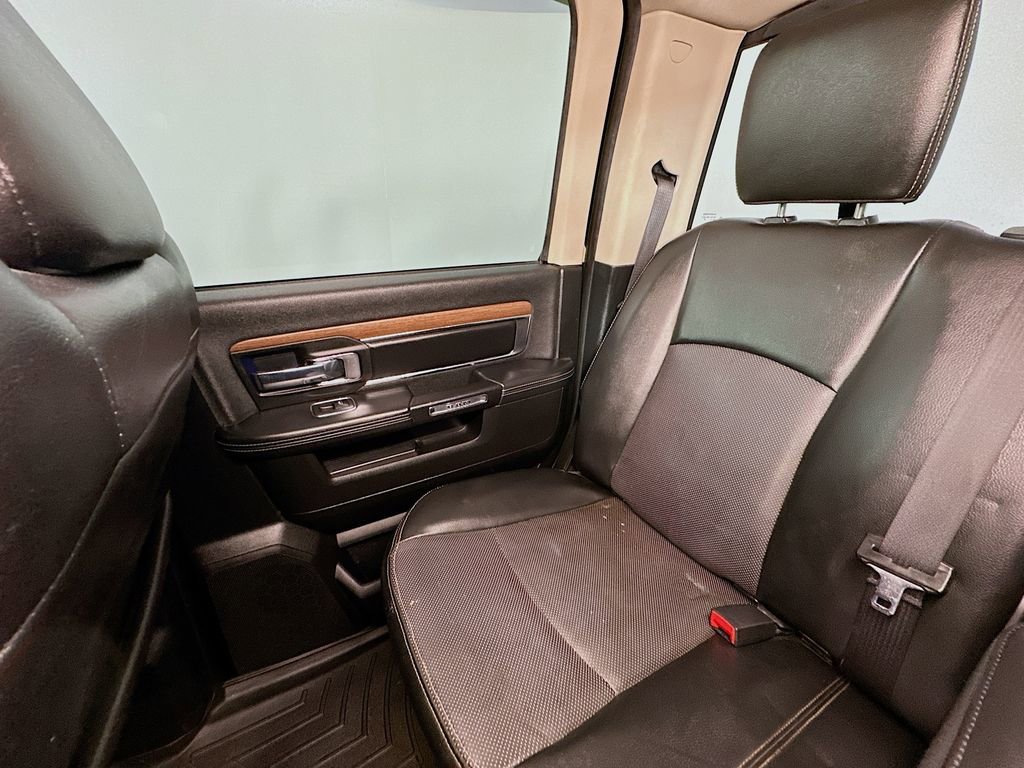 Used 2014 RAM 1500 Laramie RWD image 21