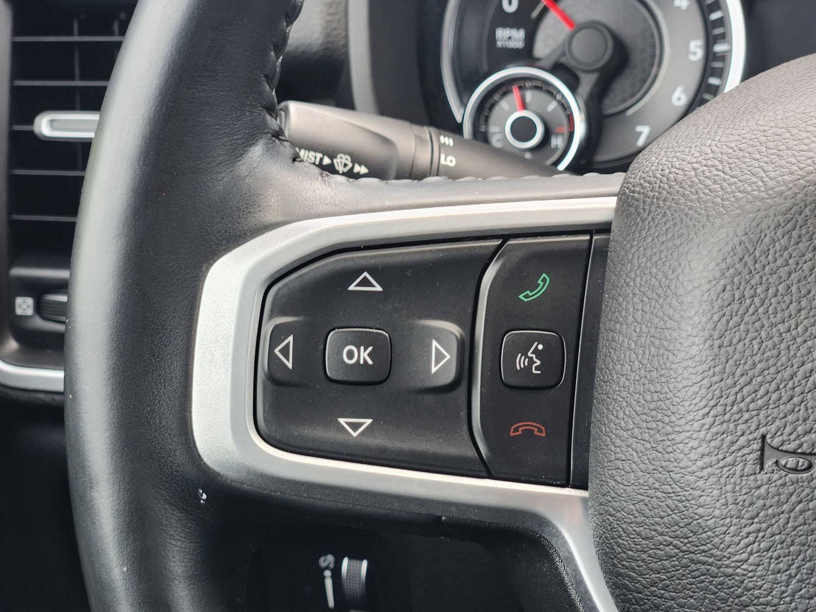 Used 2023 RAM 1500 Lone Star AWD/4WD image 29
