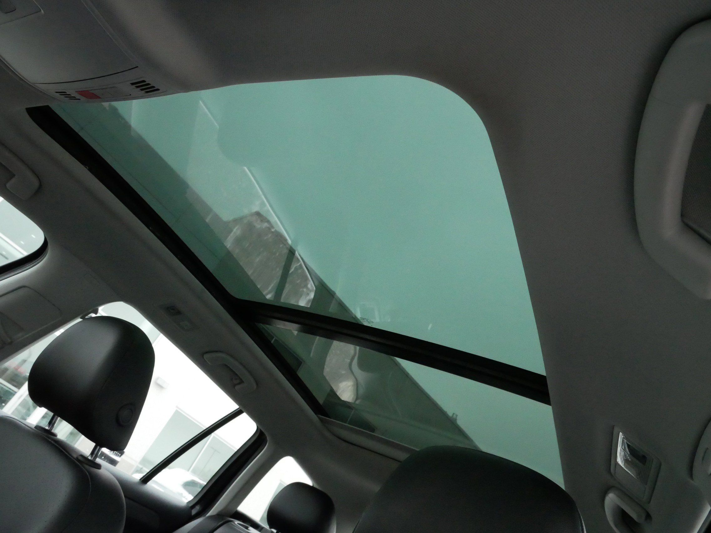 Used 2018 Volkswagen Golf Alltrack SE image 31