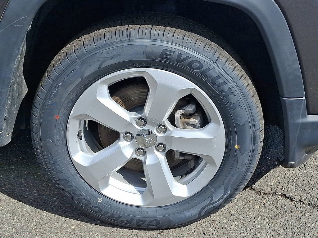 Used 2020 Jeep Compass Latitude w/ Popular Equipment Group image 9