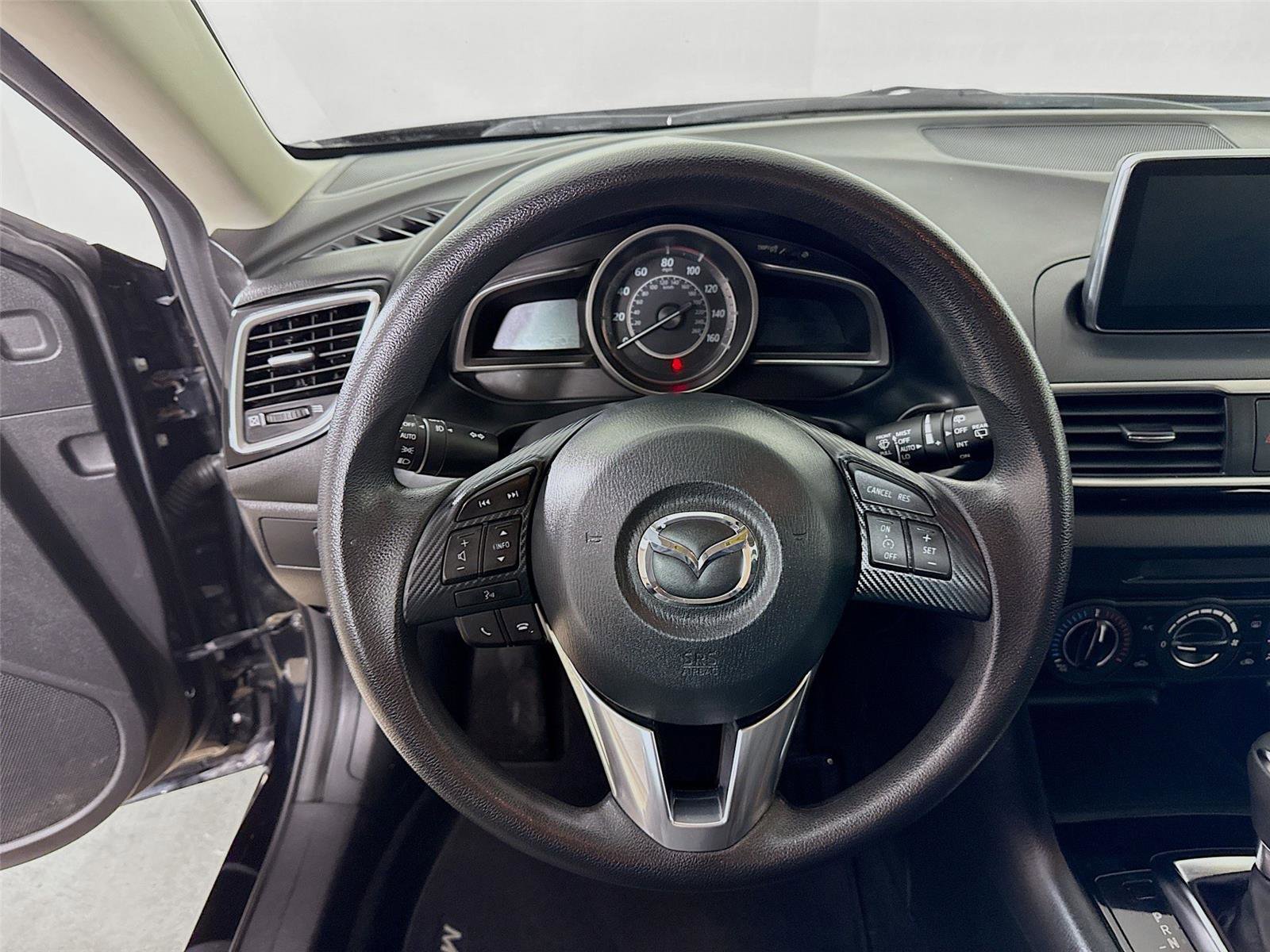 Used 2016 MAZDA MAZDA3 i Sport w/ Preferred Equipment Package image 17