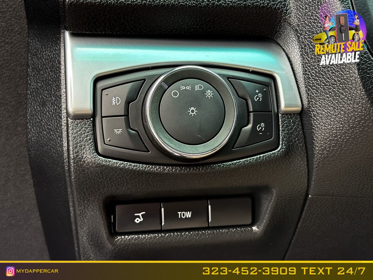 Used 2016 Ford Explorer Sport AWD/4WD image 29