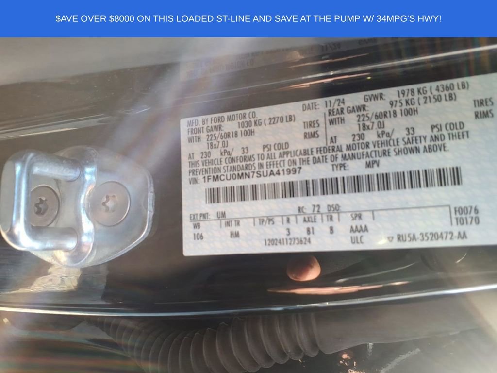 Used 2025 Ford Escape ST-Line image 30