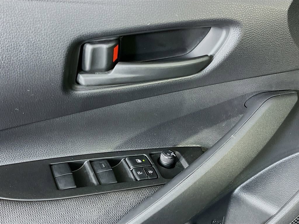 Used 2024 Toyota Corolla LE AWD/4WD image 24