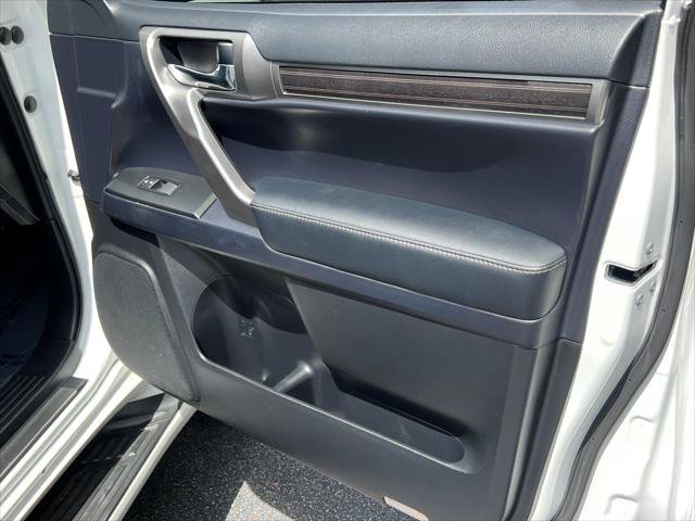 Certified 2023 Lexus GX 460 Premium w/ Premium Package AWD/4WD image 14