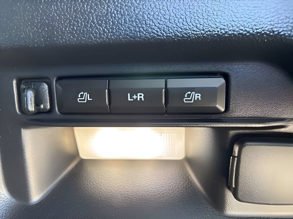Used 2023 Ford Explorer Timberline w/ Timberline Technology Package AWD/4WD image 11