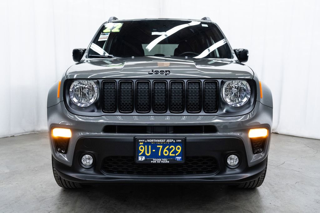 Used 2022 Jeep Renegade Altitude w/ Convenience Group image 2
