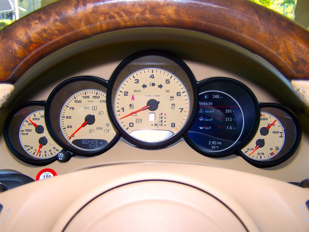 Used 2012 Porsche Cayenne S image 7