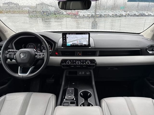 Used 2024 Honda Pilot Touring image 15
