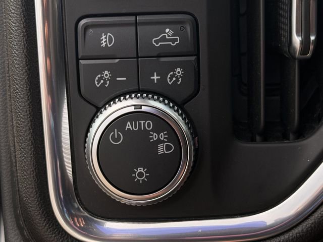 Used 2021 GMC Sierra 1500 Elevation w/ LPO, Elevation Black Package image 20