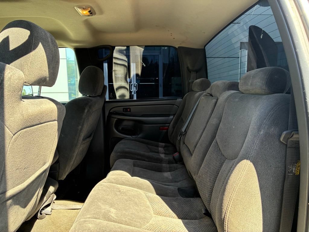 Used 2006 Chevrolet Silverado 2500 LT w/ Heavy-Duty Power Package AWD/4WD image 25