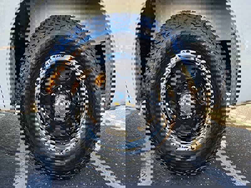 Used 2018 Nissan NV 3500 SL w/ Navigation Package image 19