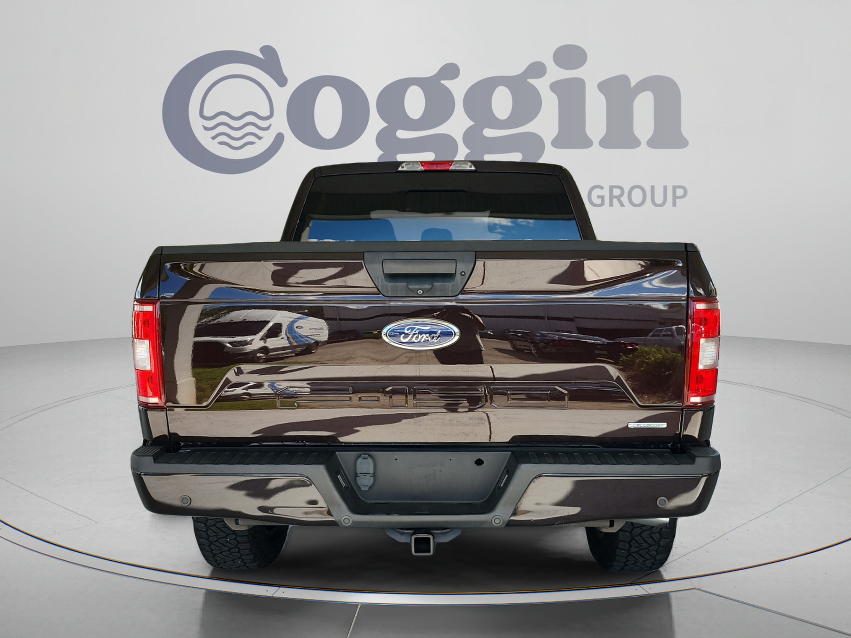 Used 2020 Ford F150 XLT w/ Equipment Group 302A Luxury RWD image 4