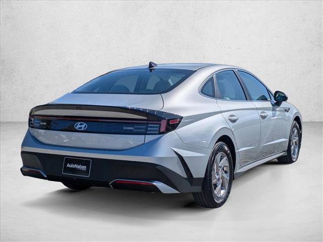 New 2026 Hyundai Sonata SE FWD image 5