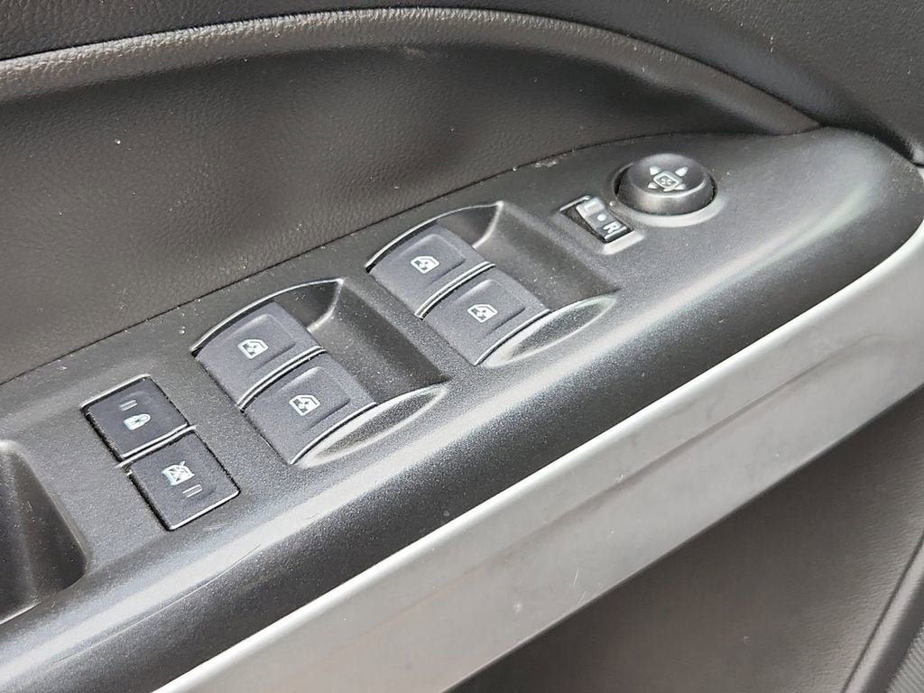 Used 2019 Chevrolet Colorado ZR2 image 18