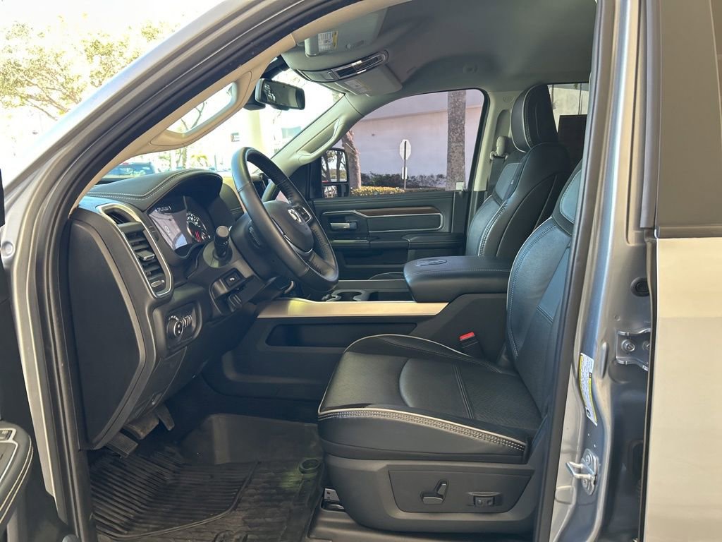 Used 2024 RAM 3500 Laramie w/ Bed Utility Group image 5