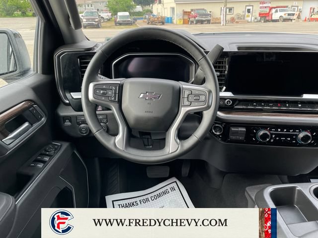 Used 2026 Chevrolet Silverado 1500 RST AWD/4WD image 15