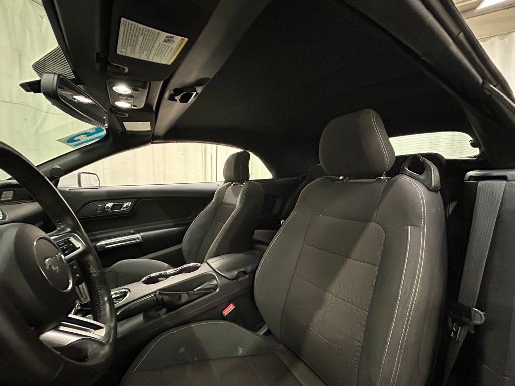 Used 2015 Ford Mustang V6 w/ Equipment Group 051A image 16