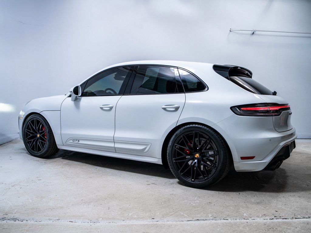 Used 2023 Porsche Macan GTS image 2