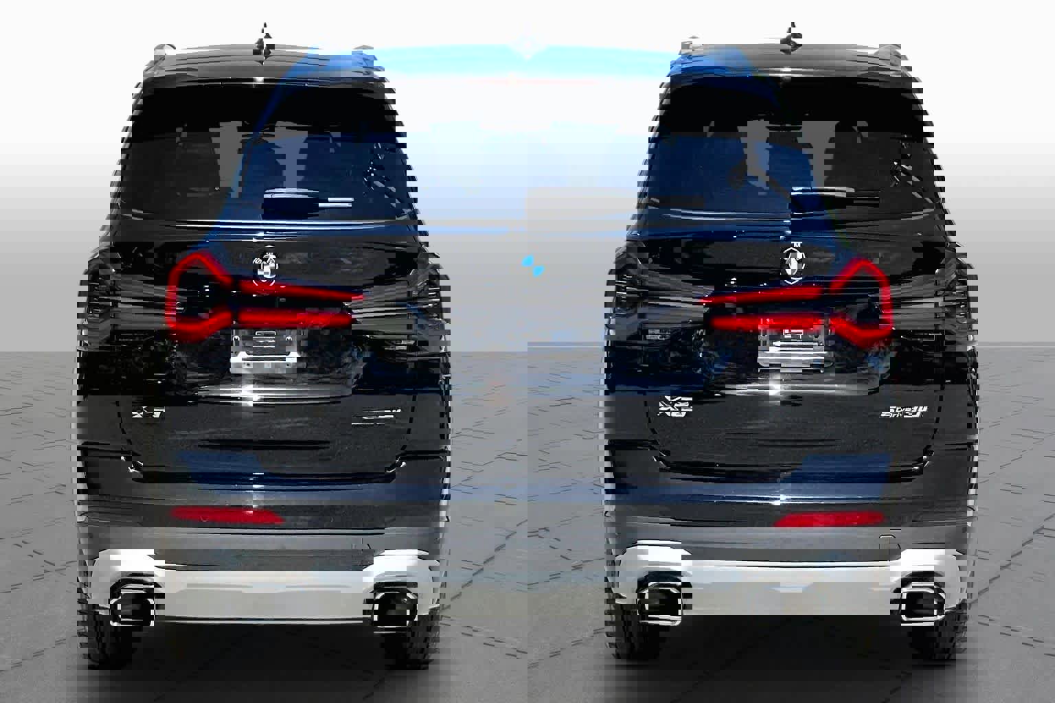 Used 2024 BMW X3 sDrive30i w/ Convenience Package RWD image 5