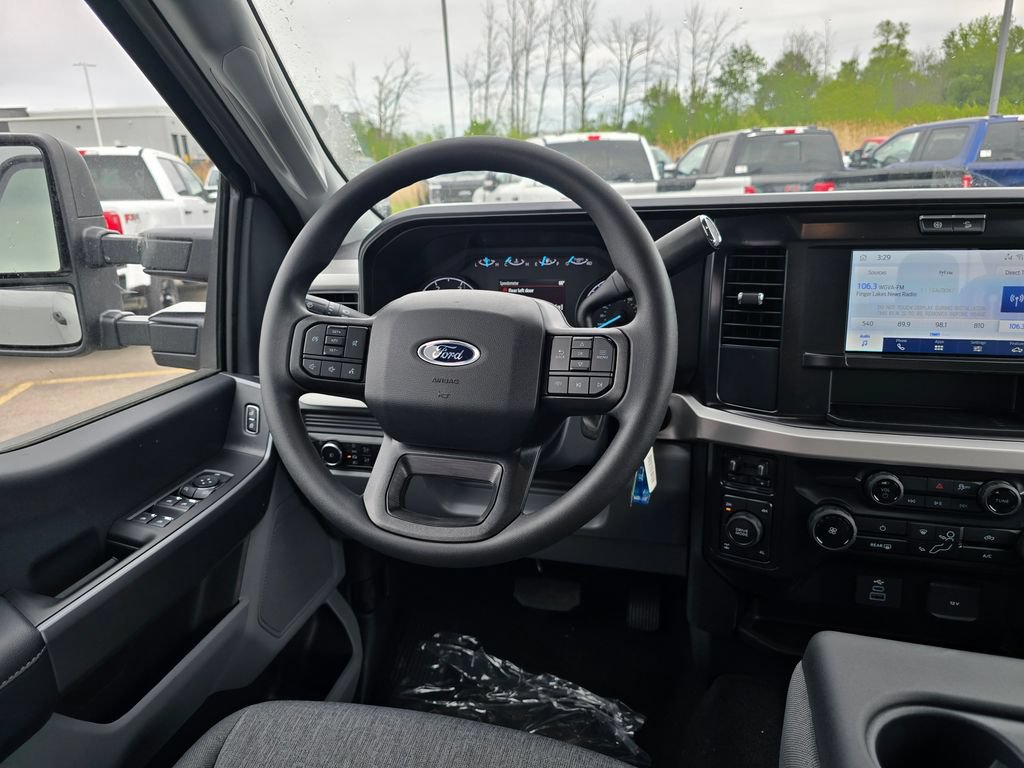 New 2026 Ford F350 XL w/ STX Appearance Package AWD/4WD image 15