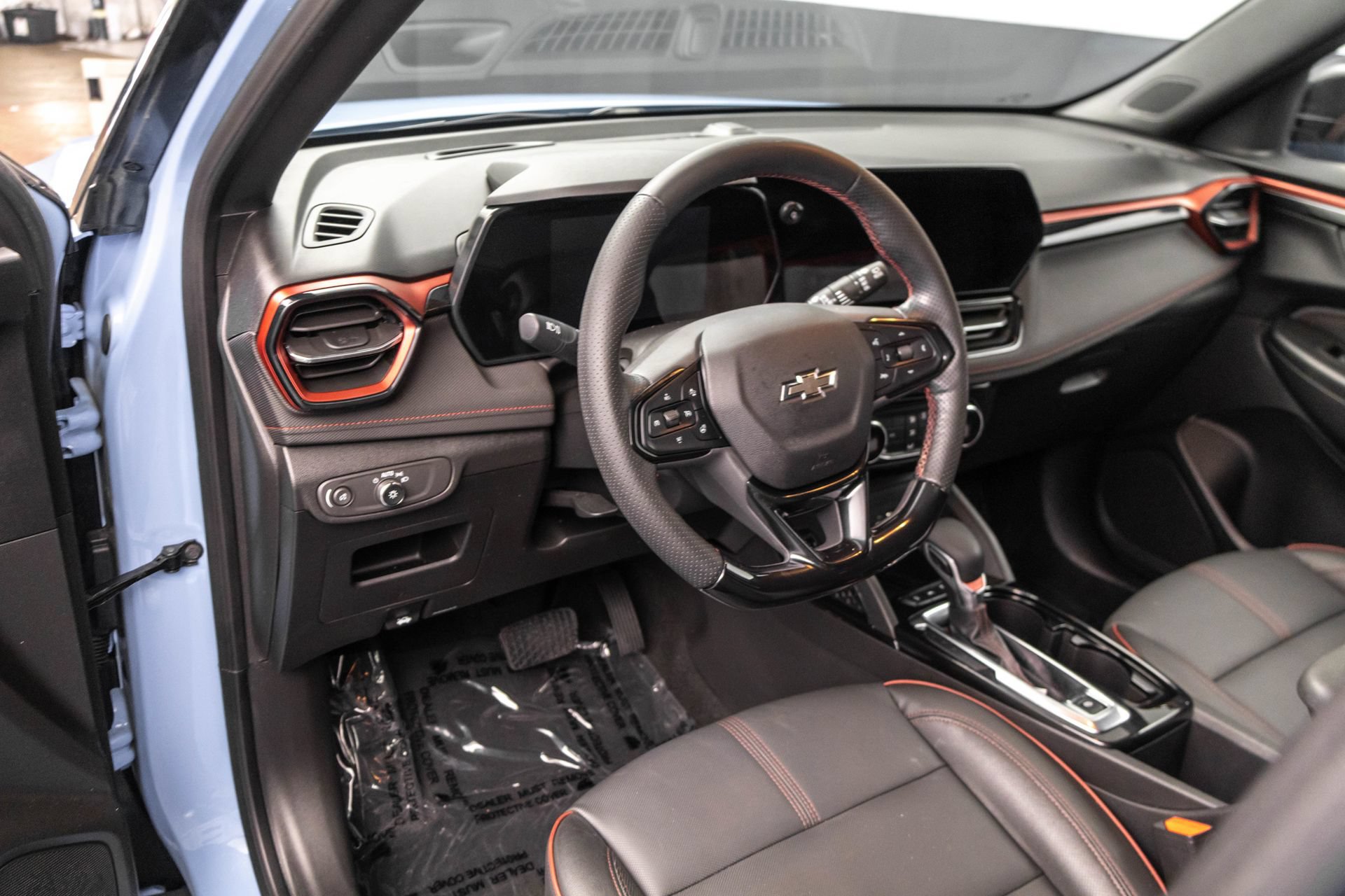 Used 2024 Chevrolet TrailBlazer RS w/ Driver Confidence Package AWD/4WD image 5
