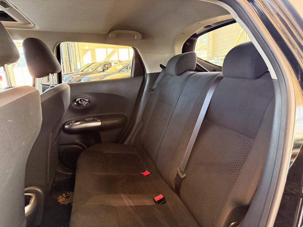 Used 2013 Nissan Juke SV AWD/4WD image 10