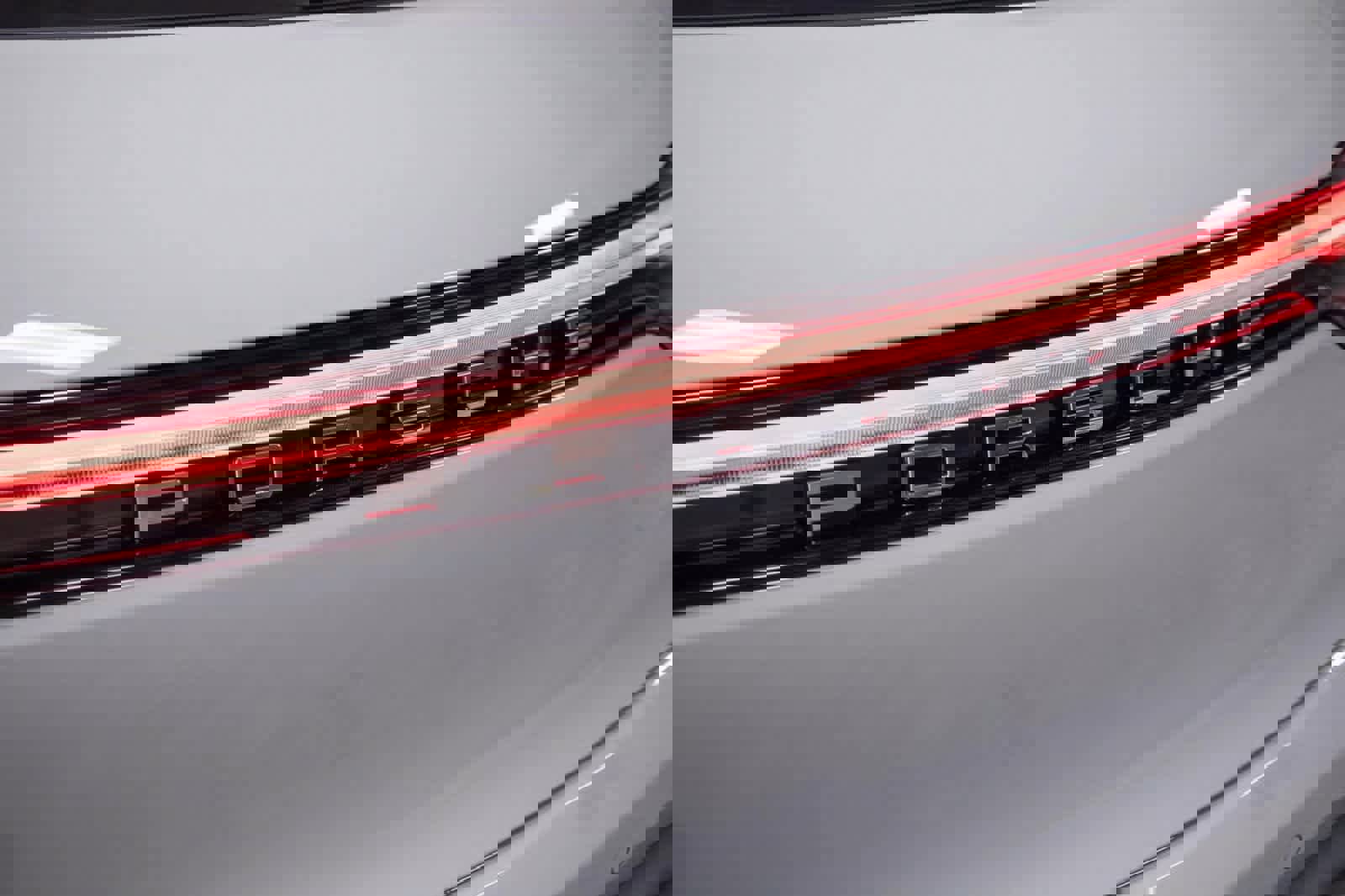 Certified 2025 Porsche Macan image 35