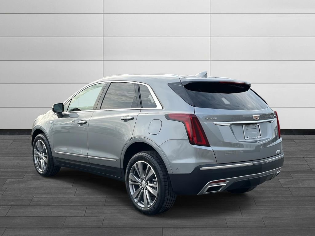 New 2026 Cadillac XT5 Premium Luxury w/ Driver Assist Package FWD image 3