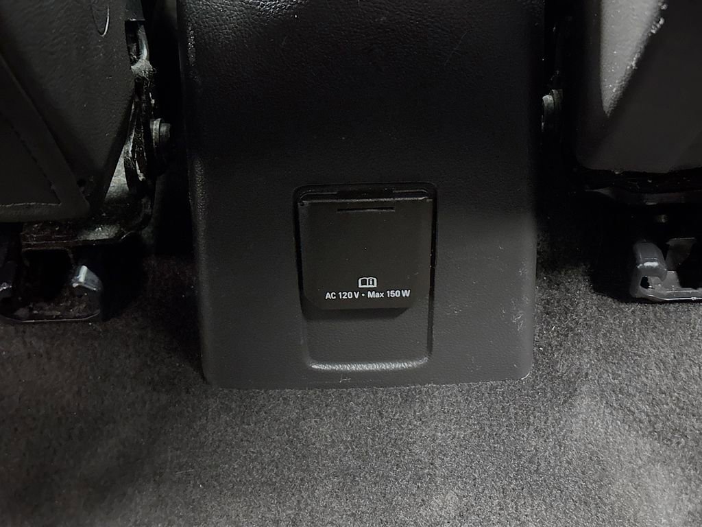 Used 2018 Chevrolet Trax LT w/ LT Convenience Package image 25