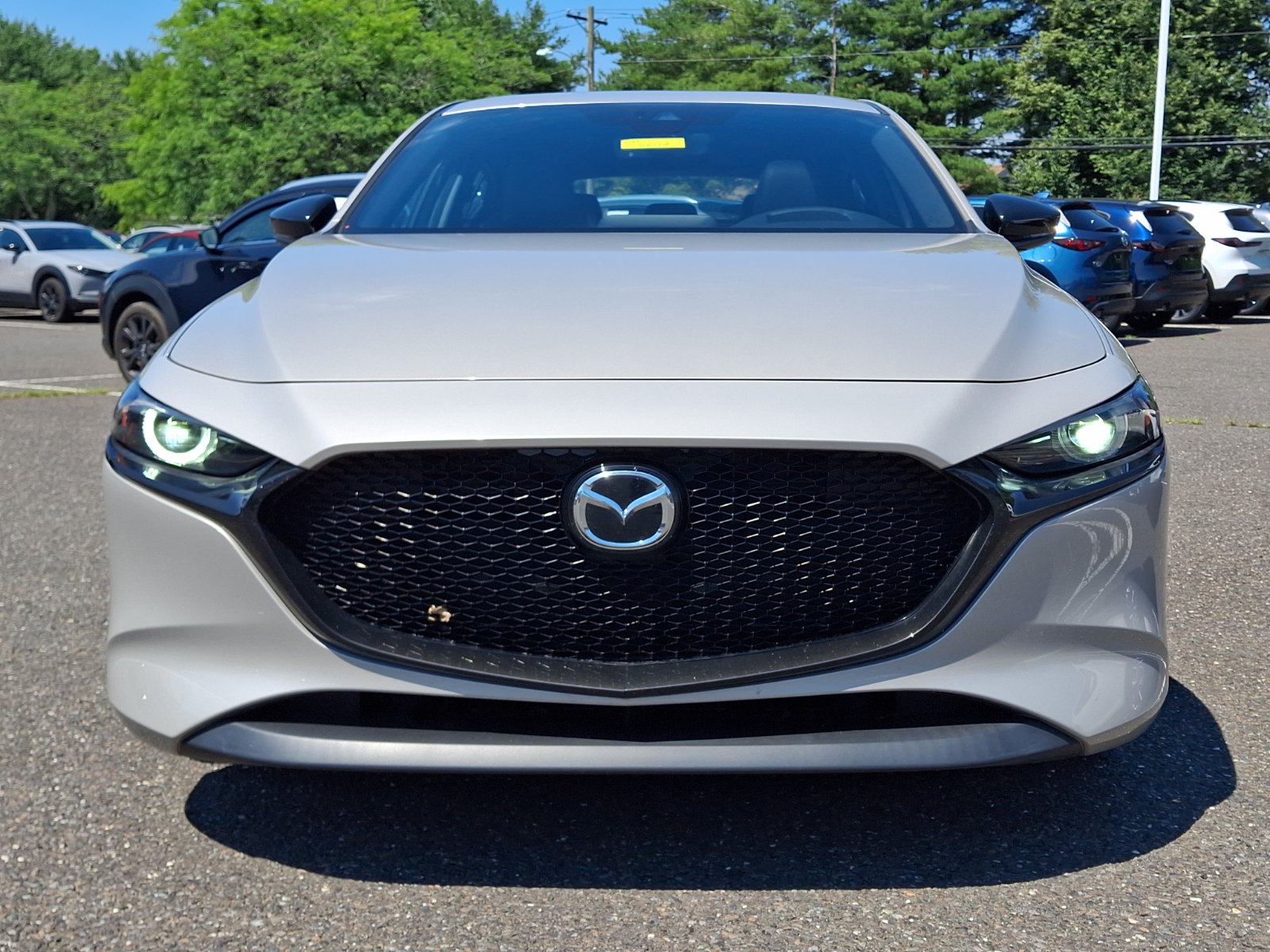 Certified 2022 MAZDA MAZDA3 s AWD/4WD image 2