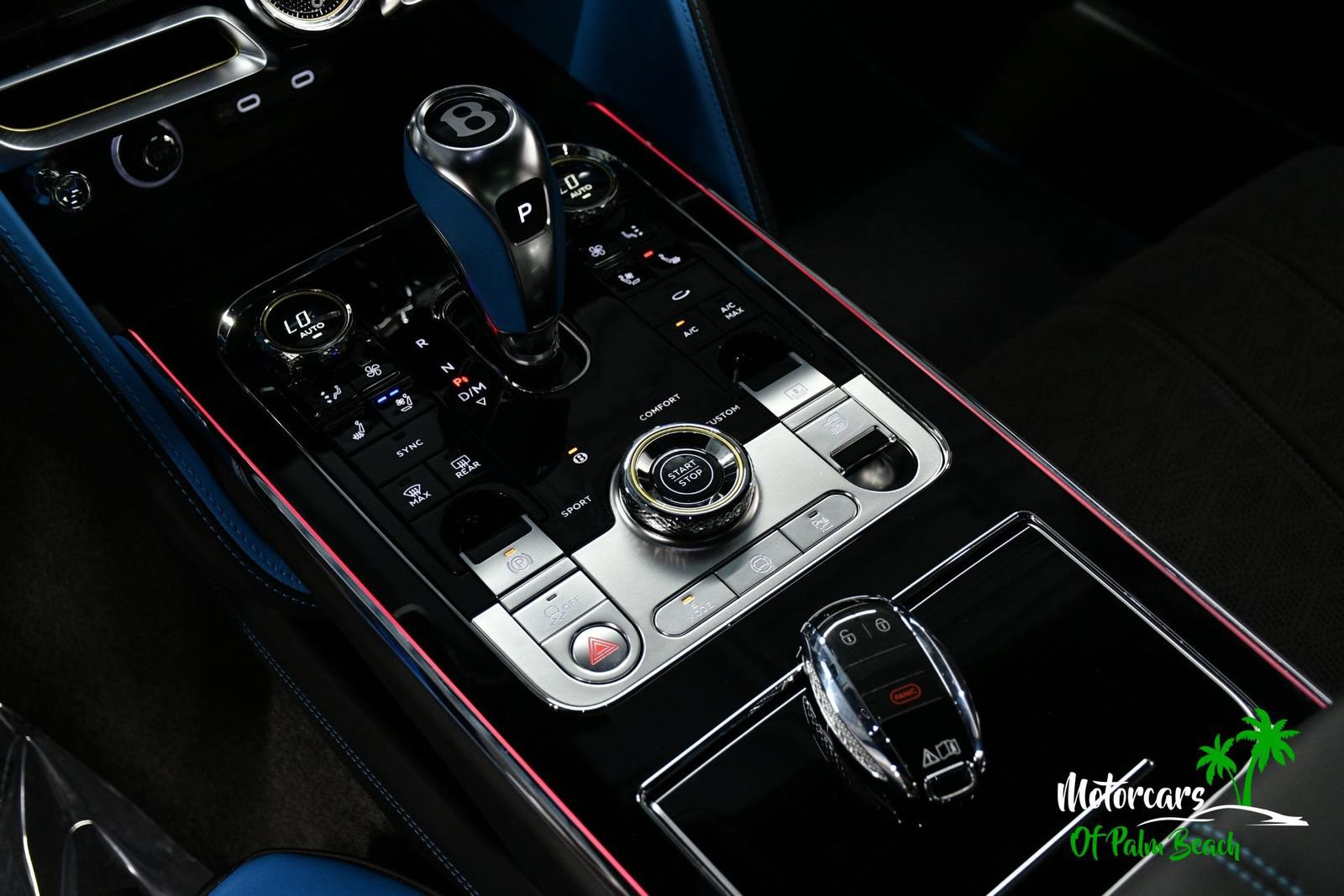 Used 2025 Bentley Flying Spur Plug-In Hybrid image 41