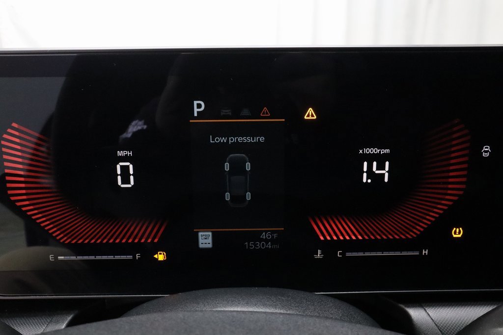 Used 2025 Kia K4 LXS image 26