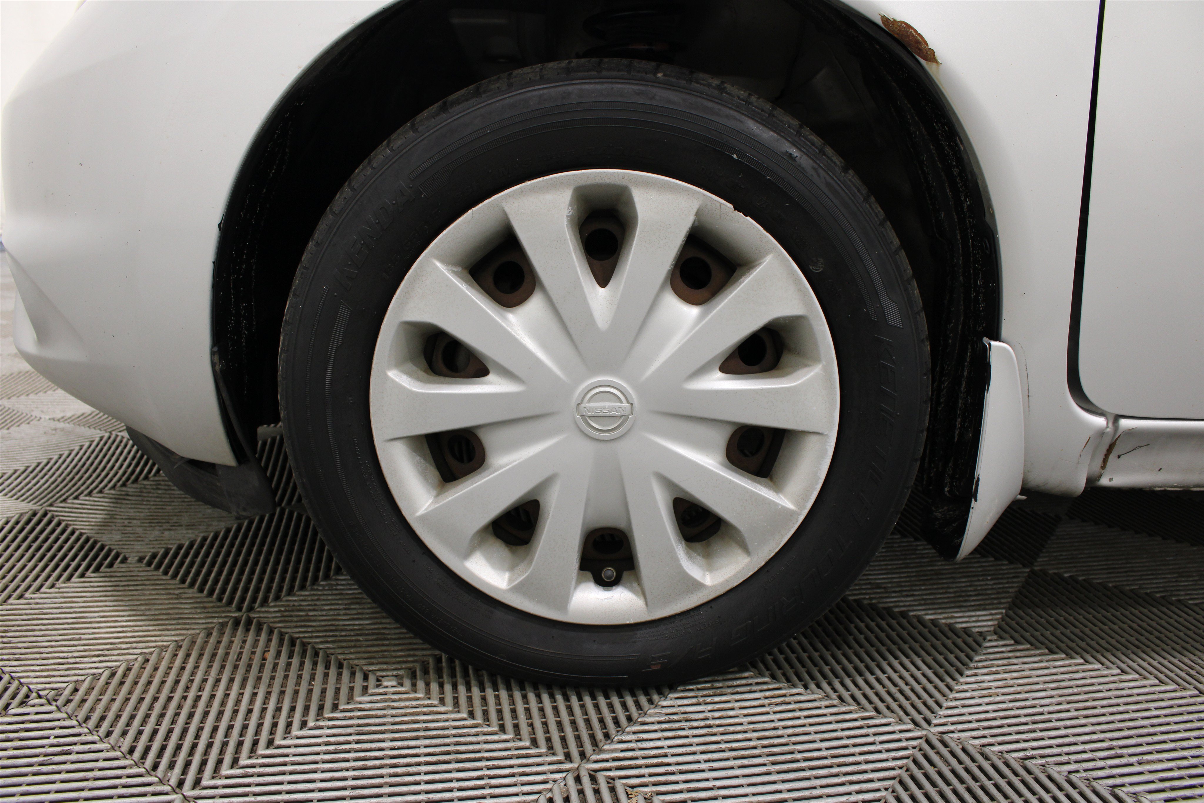 Used 2014 Nissan Versa Note S Plus FWD image 26