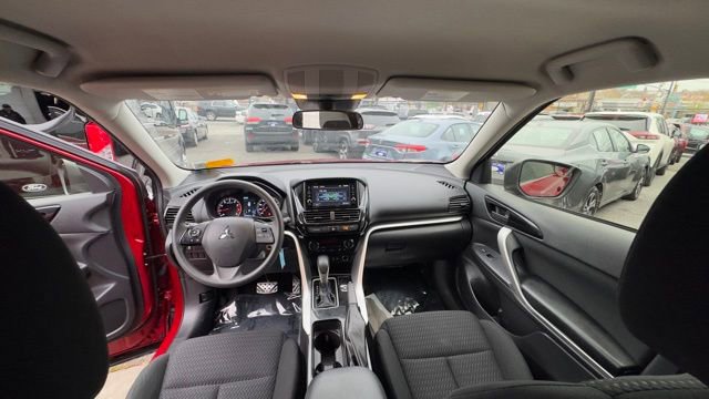 Used 2022 Mitsubishi Eclipse Cross ES image 21