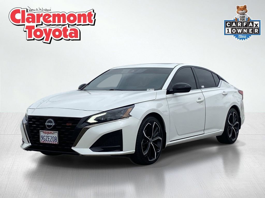 Used 2023 Nissan Altima 2.5 SR w/ SR Premium Package